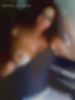 Im a happy, energetic nude woman loving girl.