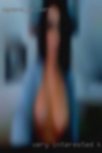 Very interested in group in Kentucky seeking couple play!